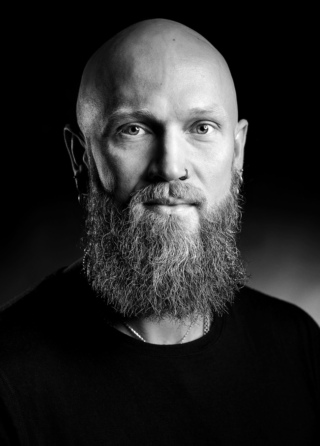 ERIK HOLMSTRÖM